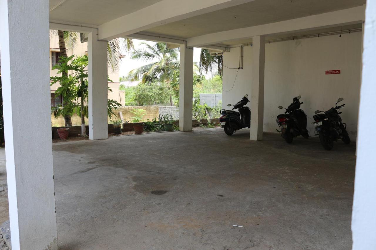 Hotel Shree Sairenu Near Maruthamalai And Bharathiyar Univ And On The Way To Near Isha Adiyogi à Marudhamalai Extérieur photo